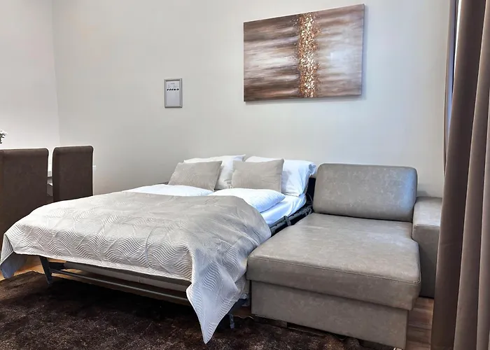 Close To Schoenbrunn I Bright Flat, Fast Wifi *